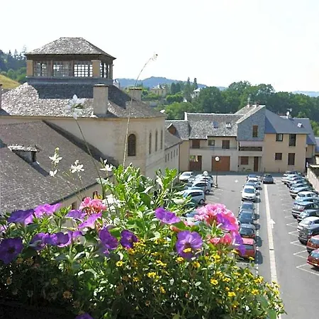 Hotel De France 2*